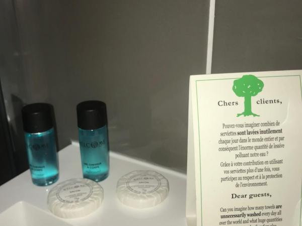 Metropol Hotel : photo 5 de la chambre chambre lits jumeaux