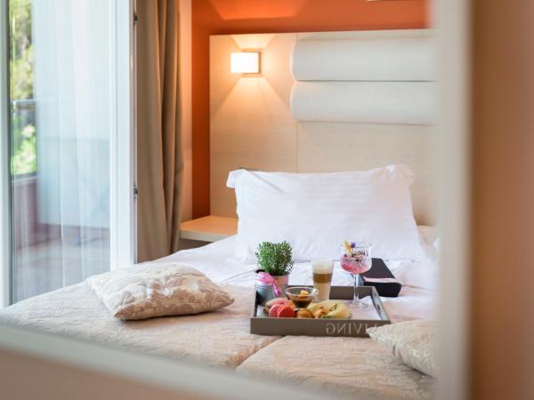 Hotel Maritimo : photo 3 de la chambre chambre double ou lits jumeaux avec balcon - vue sur mer