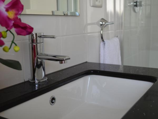 Ellard Bed & Breakfast : photo 5 de la chambre chambre lit queen-size deluxe