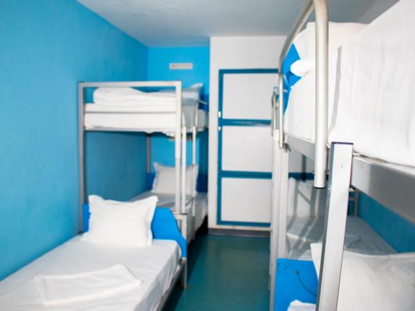 HI Lisboa - Pousada de Juventude : photo 3 de la chambre lit dans dortoir masculin de 7 lits