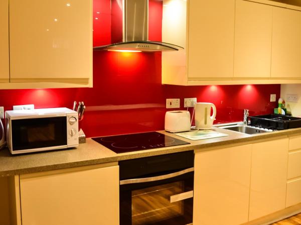 Edinburgh City Suites : photo 5 de la chambre suite familiale de luxe (4 adultes + 2 enfants)