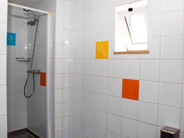 HI Lisboa - Pousada de Juventude : photo 6 de la chambre chambre lits jumeaux standard