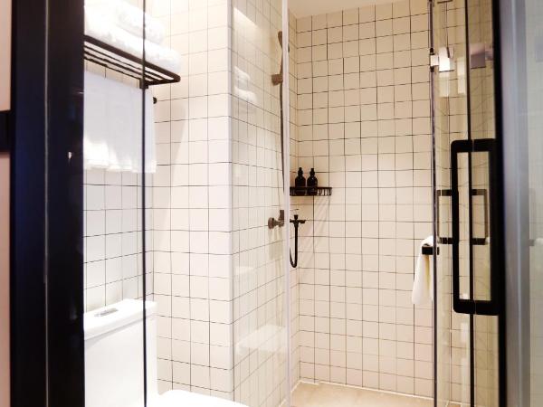 Hangzhou Yuqi Hotel - West Lake Scenic Area Branch : photo 4 de la chambre chambre simple - vue sur montagne