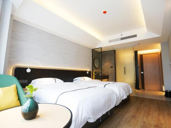 Hangzhou Yuqi Hotel - West Lake Scenic Area Branch : photo 2 de la chambre chambre lits jumeaux avec vue