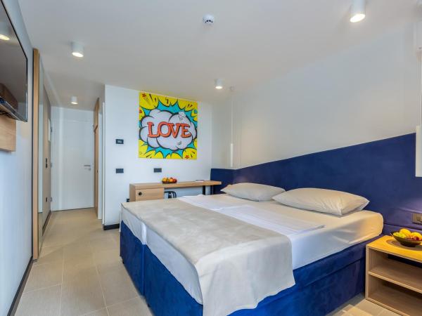 Holiday Resort Ad Turres : photo 3 de la chambre chambre double ou lits jumeaux