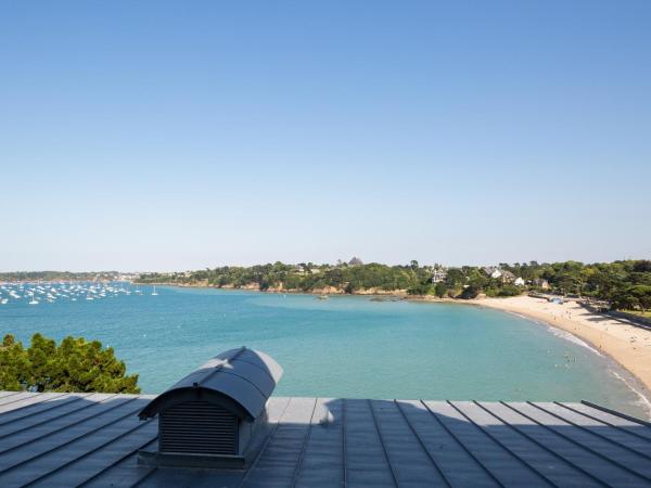 Restaurant Hotel Didier Méril : photo 1 de la chambre chambre double - vue sur mer