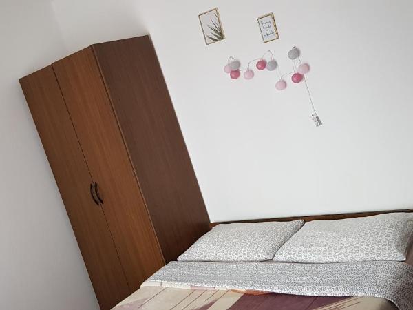 Rooms & Apartments Semić : photo 7 de la chambre chambre double