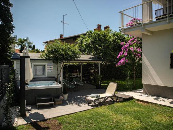 Apartments Medora : photo 3 de la chambre appartement avec terrasse