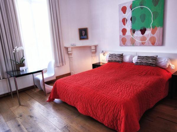 Galerie Hotel Dis : photo 7 de la chambre chambre double confort avec douche