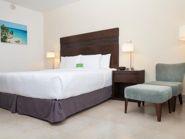 Wyndham Garden Cancun Downtown : photo 5 de la chambre chambre lit king-size - non-fumeurs