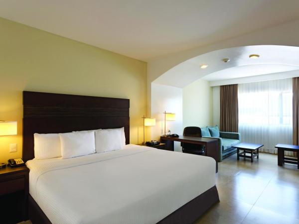 Wyndham Garden Cancun Downtown : photo 2 de la chambre suite junior lit king-size - non-fumeurs