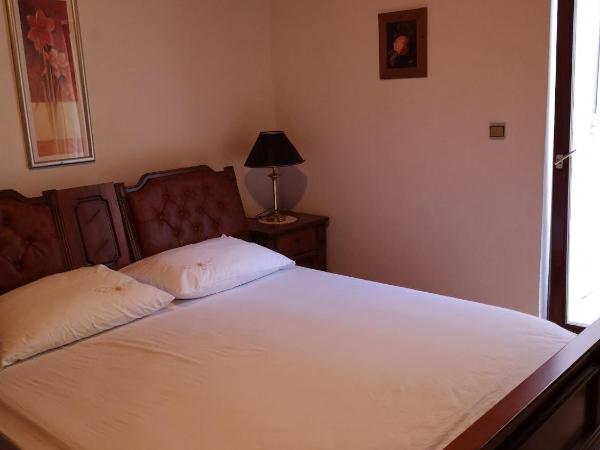 Apartments Galic Omis : photo 10 de la chambre suite familiale