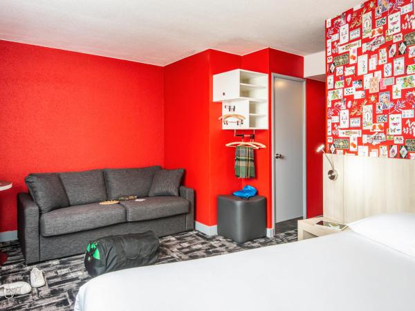 ibis Styles Reims Centre : photo 2 de la chambre suite standard avec 1 lit double & 1 canapé-lit
