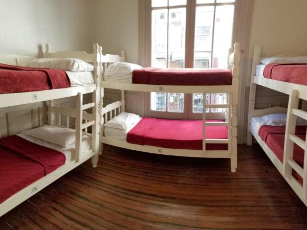 Voyage Recoleta Hostel : photo 6 de la chambre lit dans dortoir mixte de 6 lits