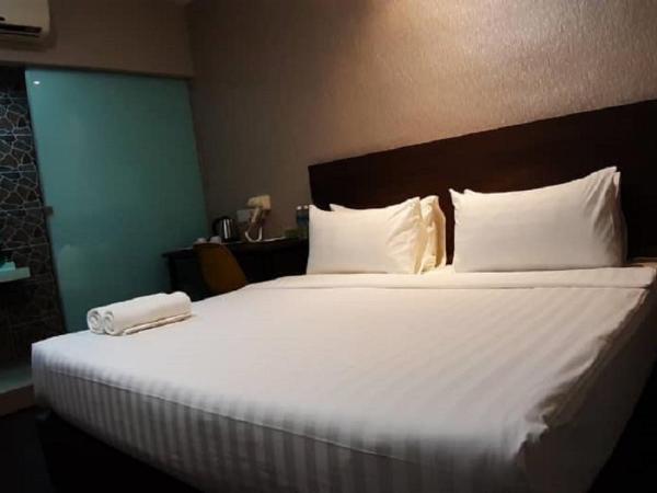 MIICO Hotel @ Mount Austin : photo 10 de la chambre chambre lit king-size