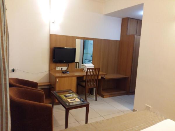 Akshaya Lakshmi Comfort : photo 5 de la chambre chambre supérieure lit queen-size