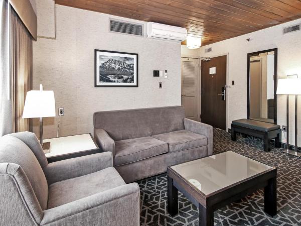 Best Western Plus Siding 29 Lodge : photo 5 de la chambre chambre avec 2 lits queen-size et canapé-lit