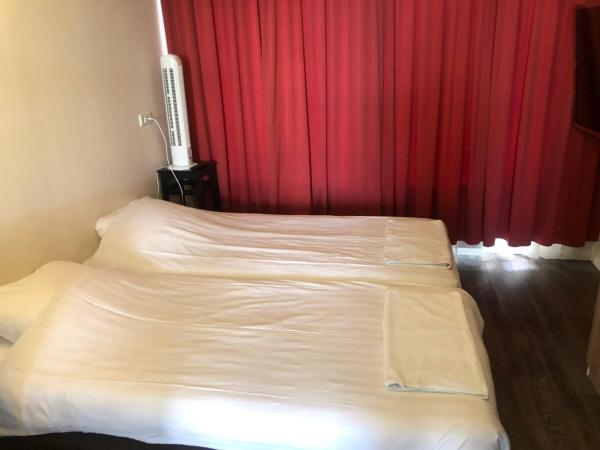 Hotel Holland Lodge : photo 4 de la chambre appartement - rez-de-chaussée