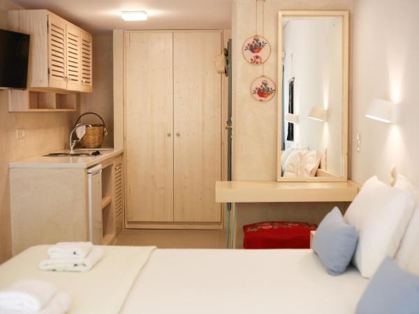 Villa Iokasti : photo 8 de la chambre studio (2 adultes)