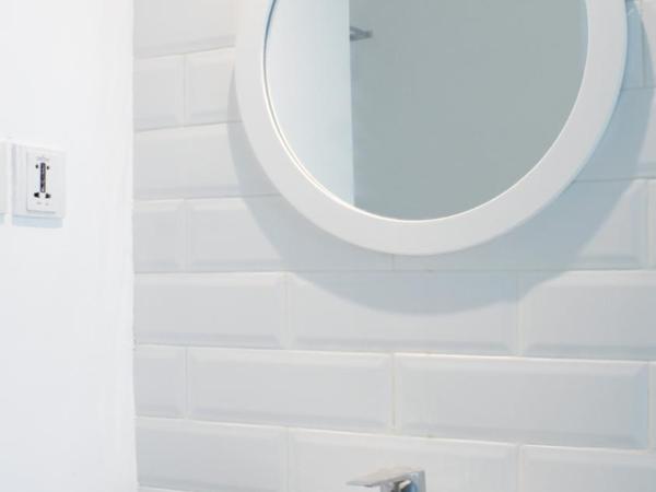 Dafam Express Jaksa Jakarta : photo 5 de la chambre chambre lits jumeaux