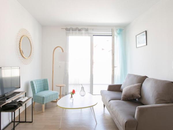 Zenao Appart'hôtels Mulhouse : photo 3 de la chambre appartement 1 chambre avec lits jumeaux