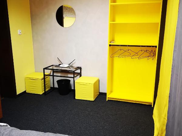 DanHostel : photo 4 de la chambre chambre double avec salle de bains commune