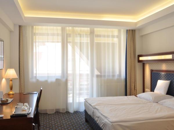 Centrum Hotel : photo 3 de la chambre chambre familiale (2 adultes et 2 enfants)