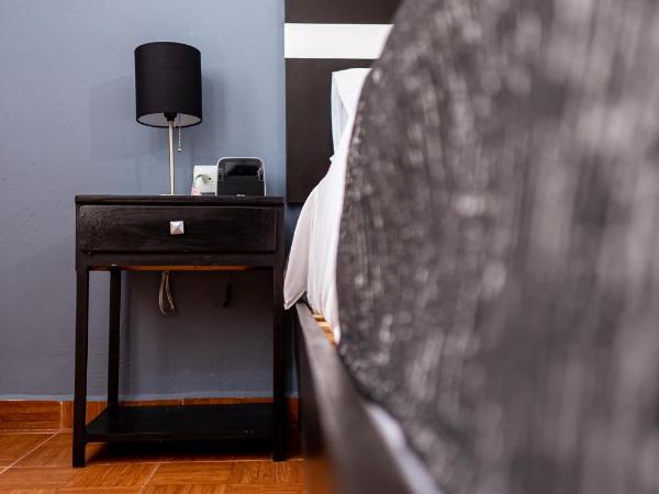 Santa Fe Studios And Suites : photo 7 de la chambre studio lit queen-size