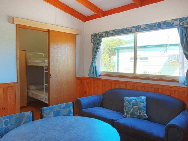 Discovery Parks - Adelaide Beachfront : photo 4 de la chambre standard 2-bedroom cabin - sleeps 6 (pet friendly)