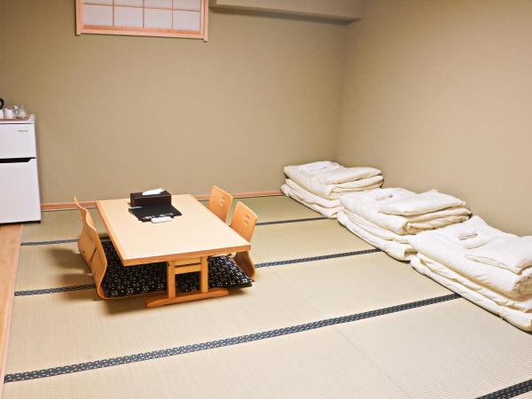 Akihabara Nakagawa Inn : photo 3 de la chambre chambre familiale