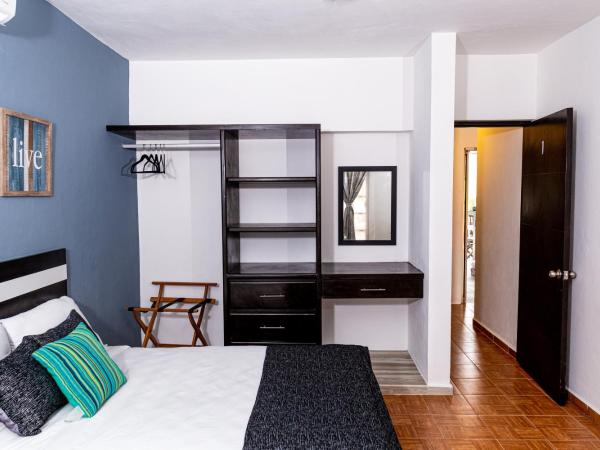 Santa Fe Studios And Suites : photo 6 de la chambre appartement avec salle de bains commune