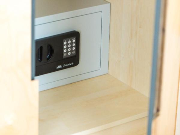 St. Bjur Suites : photo 5 de la chambre chambre triple