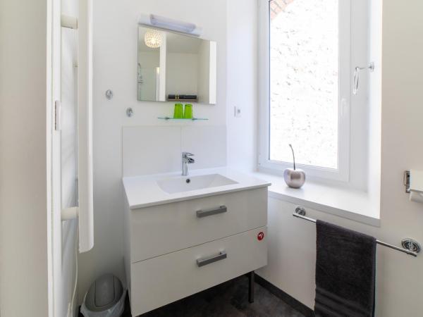 Le Félix Grat - LAVALOC : photo 1 de la chambre chambre double avec salle de bains privative extérieure