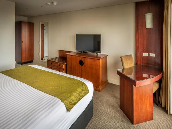 Copthorne Hotel Auckland City : photo 5 de la chambre chambre lit king-size supérieure avec vue sur le port
