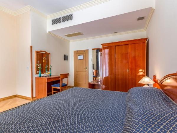 Hotel Galeb : photo 2 de la chambre chambre double avec balcon