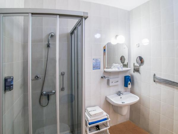 Hotel Silver : photo 4 de la chambre apartment with pool view - bio-comfort building