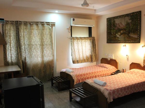 YWCA International Centre : photo 4 de la chambre chambre double deluxe