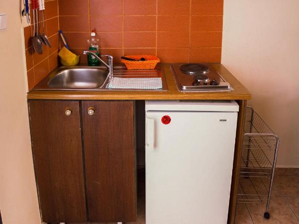 Iason Studios : photo 5 de la chambre chambre triple