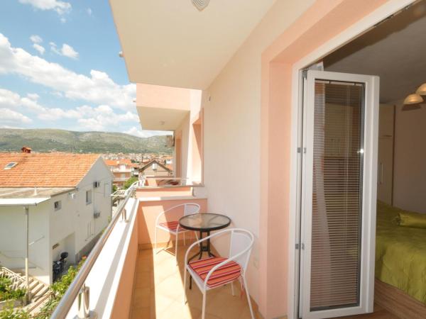 Apartments Belas : photo 10 de la chambre appartement 1 chambre