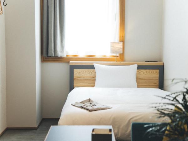 Hotel Noum OSAKA : photo 3 de la chambre chambre simple avec salle de bains commune