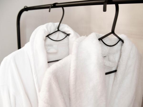 Ilsanleonardo : photo 3 de la chambre chambre lit queen-size avec baignoire spa