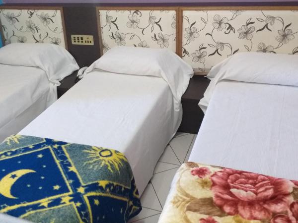 Hotel Lado Leste : photo 3 de la chambre chambre triple standard