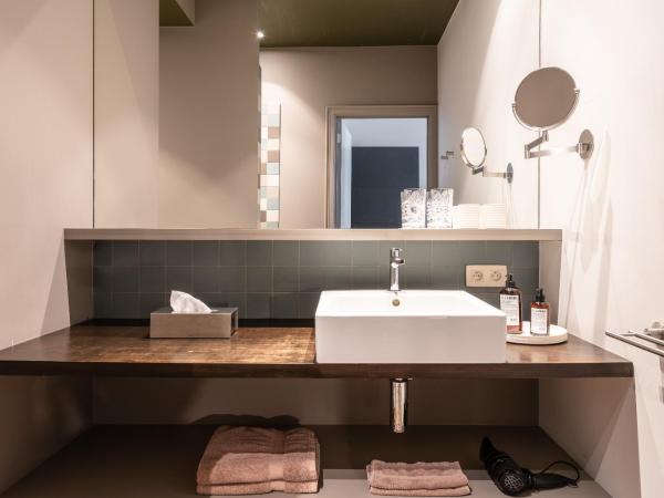 Zakske13 - Design Boutique B&B in Bruges city centre : photo 10 de la chambre chambre double supérieure