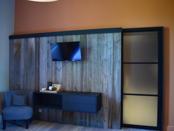 Hotel La Heid des Pairs : photo 1 de la chambre chambre double supérieure