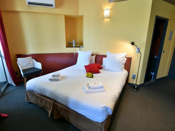 Hotel De Gramont : photo 5 de la chambre chambre double supérieure