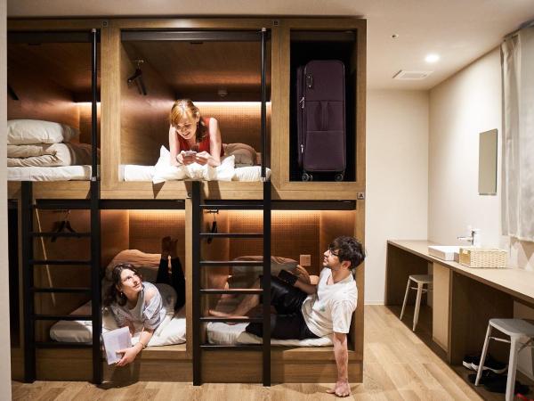 &AND HOSTEL HOMMACHI EAST : photo 3 de la chambre chambre familiale