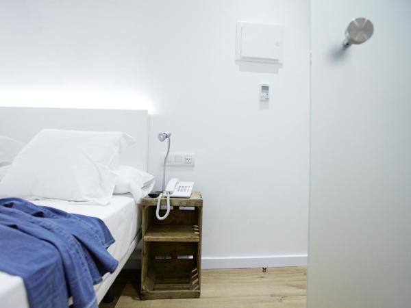 Som Nit Born : photo 2 de la chambre chambre simple standard