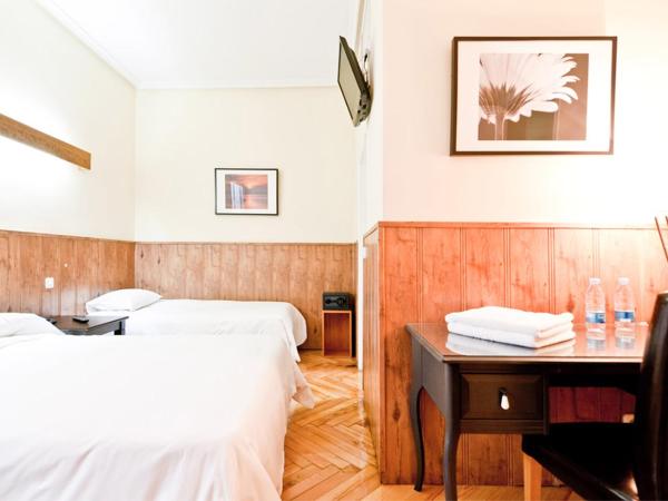 Hostal Asunción : photo 10 de la chambre chambre triple