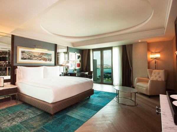 Radisson Blu Hotel Istanbul Pera : photo 5 de la chambre suite junior - vue sur corne d'or