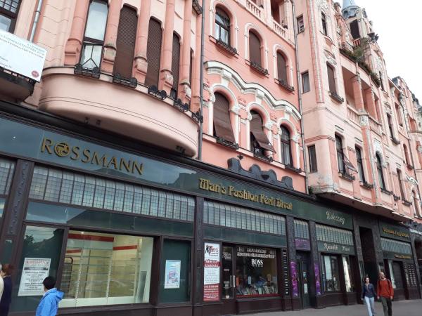 Piac utcai Apartman : photo 4 de la chambre appartement 4 chambres